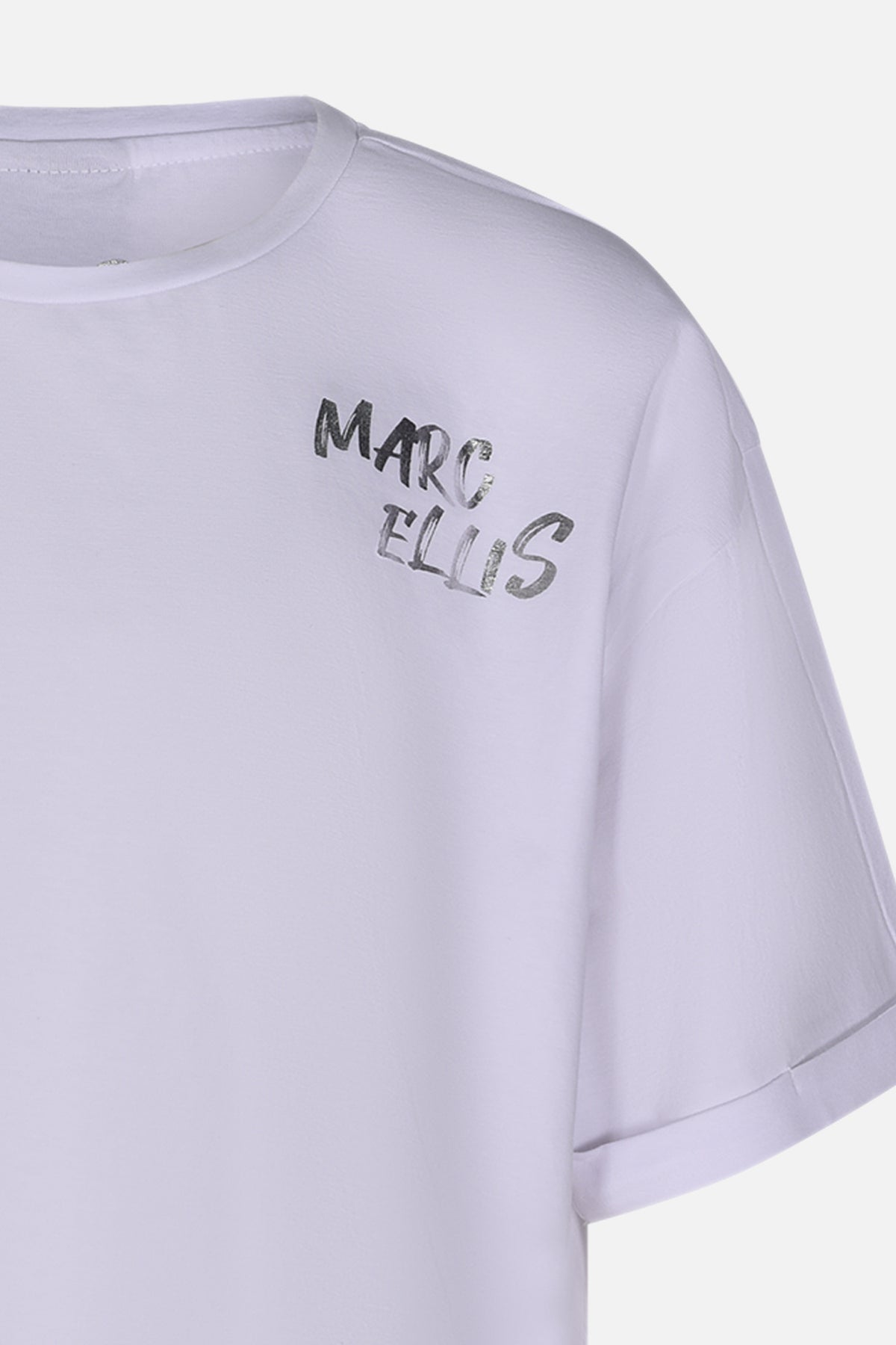 JMJTS01228.WHITE.3.jpg