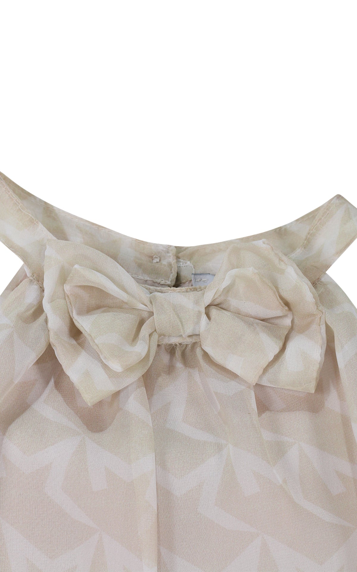 JMNTP03409.SANDWHITE.03.jpg