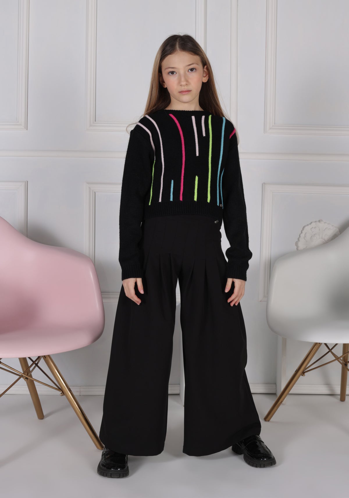 Pantalone Lungo con Fondo Ampio, Pinces e Dettaglio Logo Fun&Fun bambina
