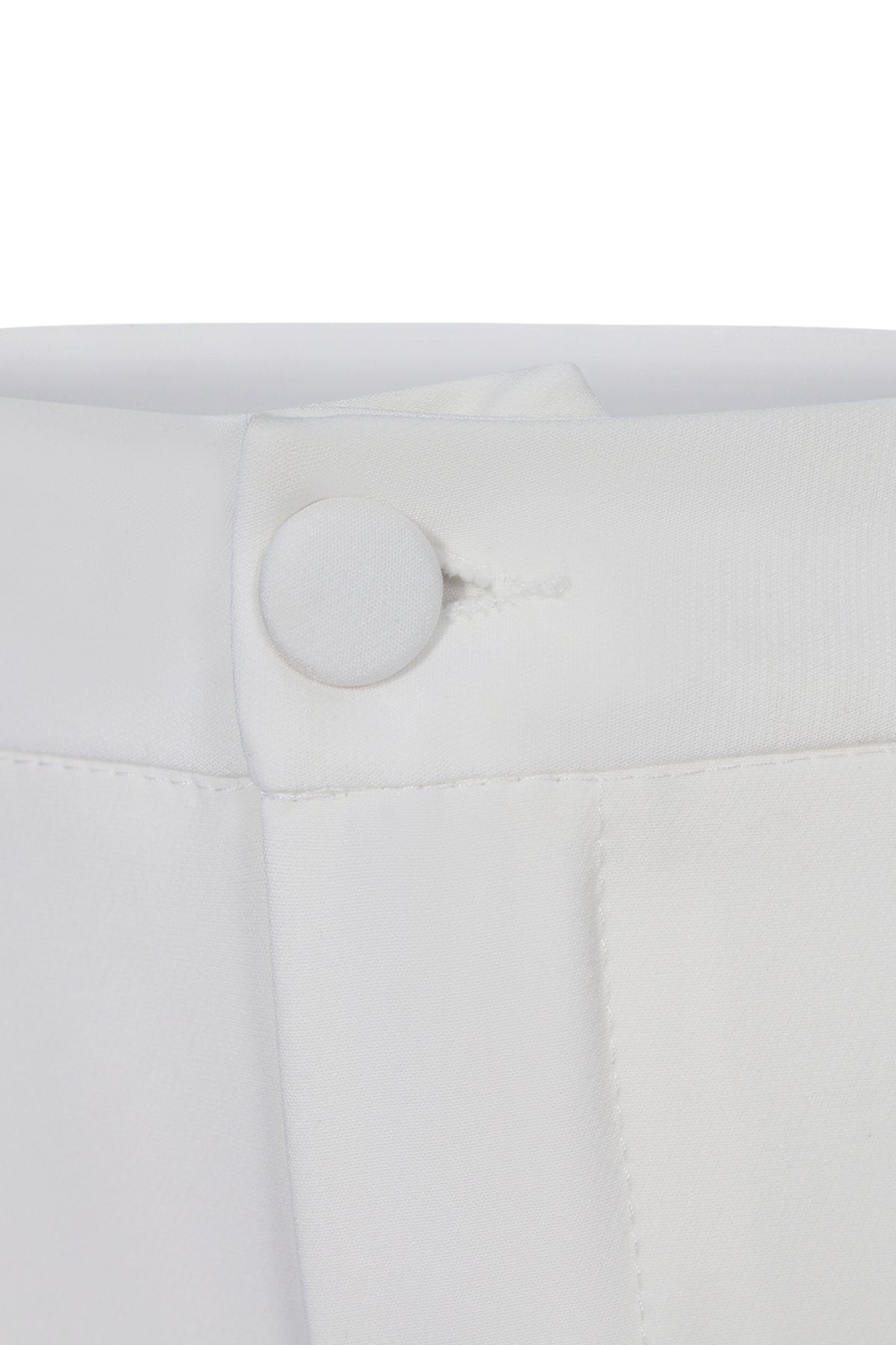 FNCBPT02833.WHITE.03.jpg